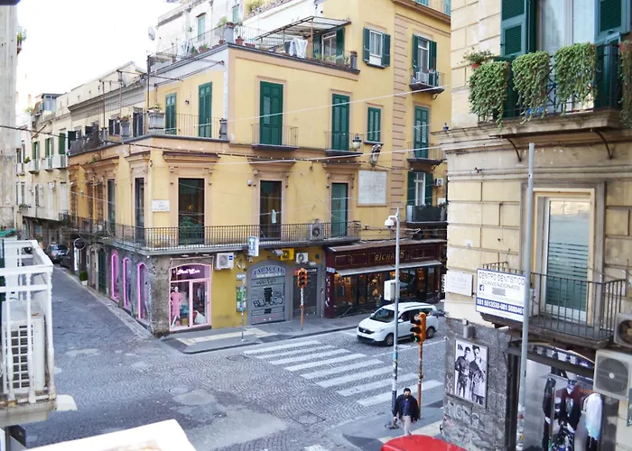 questo rinascimento CASA NEWMAN
